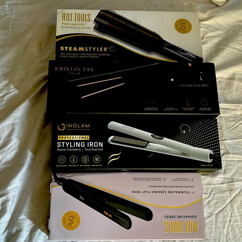 Brand New unopened Flat irons 🔥🔥🔥